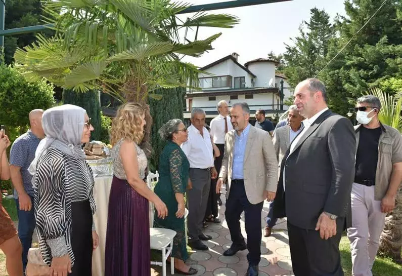  Mudanya Esnaf ve Sanatkârlar Odası Yönetim Kurulu Başkanımız Sayın Ertan Abdulazizoğlu merhum Esnaf Teşkilâtları Başkanımız Emir Ali Usta'nın oğlu Ali Tunca & Sena Usta'nın düğün cemiyetine katıldı.